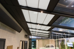 Protection solaire Gumax en anthracite mat et éclairage LED Gumax